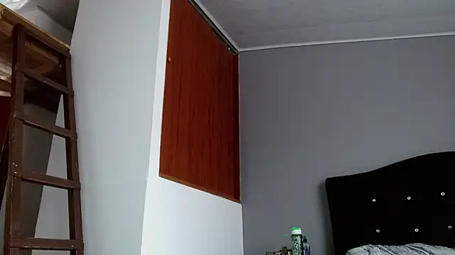 Czat XXX na żywo – Emilia_1995