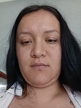 Chat XXX en directo de Arisha34