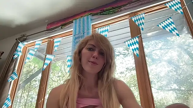 Chat +18 de CelestialRuby ao vivo
