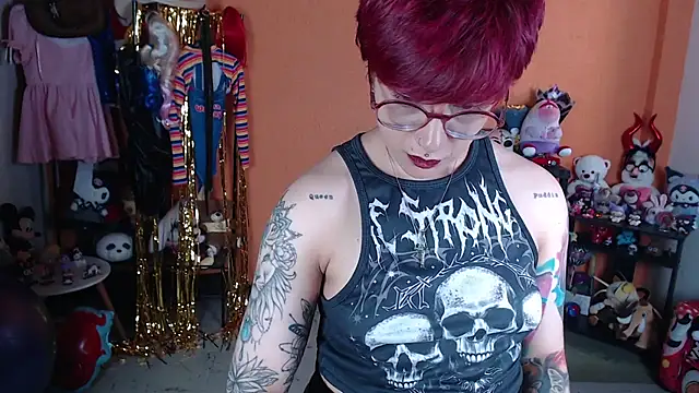 MissMiia2's Live XXX Chat