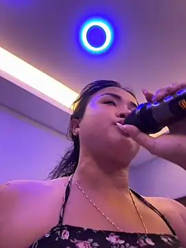 Sembang XXX Secara Langsung Bella_nasty69