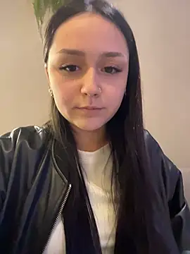 XXX chat uživo modela EvelynFly
