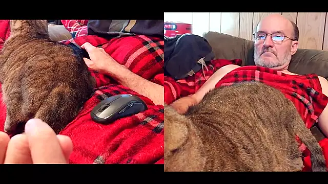 snickers1 Live XXX Chat