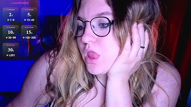 XXX chat uživo modela ZayaRush