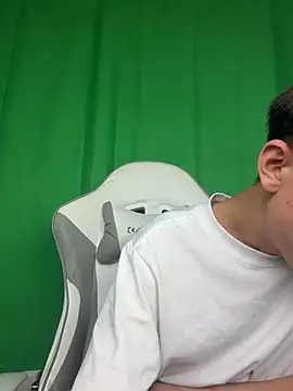 DD-101 Chat XXX live