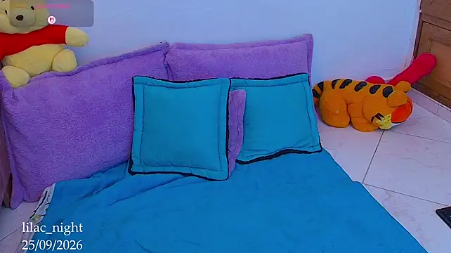 Chatroom XXX en direct de lilac_night33
