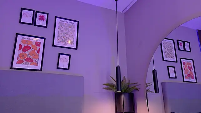 ZoeyPetit's Live XXX Chat