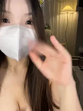 _xiaoxinxin_ 即時 XXX 聊天