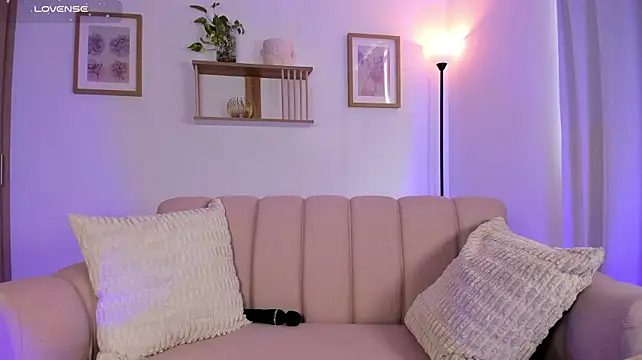 Chat +18 de Lilabril ao vivo
