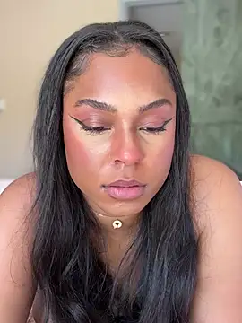 CandyLuxxxx: απευθείας συνομιλία ΧΧΧ