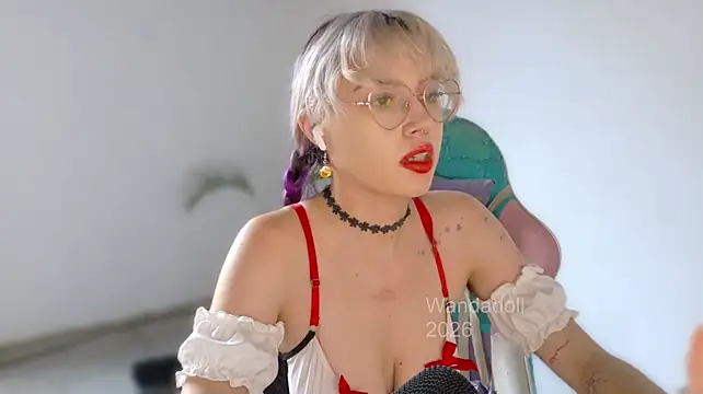 WandaDoll: απευθείας συνομιλία ΧΧΧ