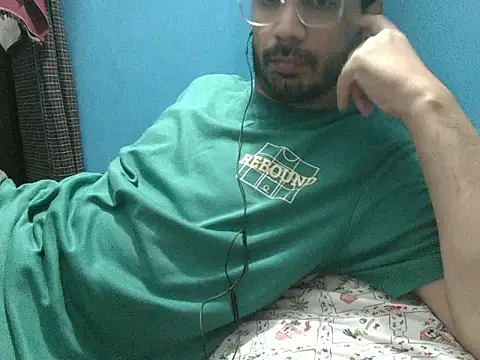 Precumboner's Live XXX Chat