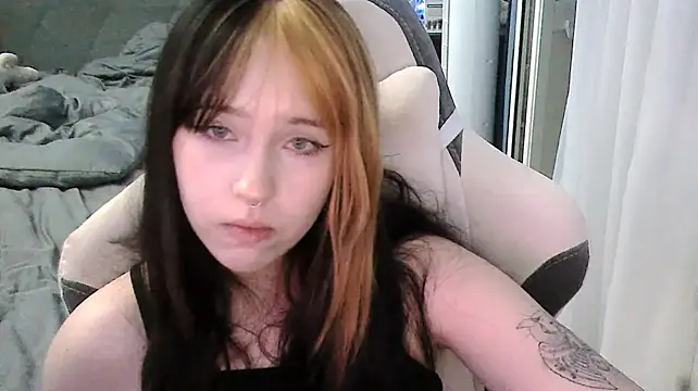 EvaMorf XXX чат на живо