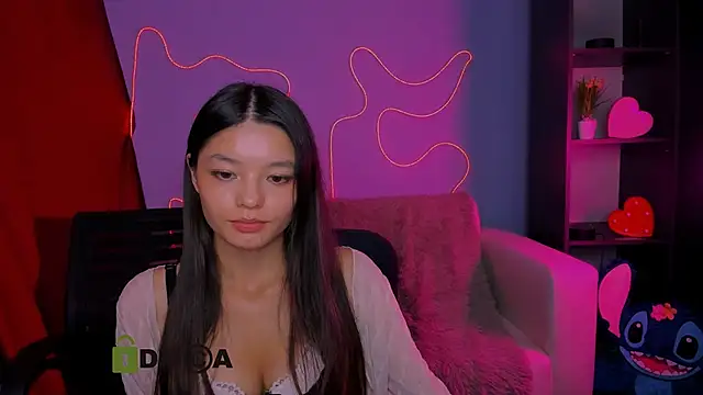 XXX chat uživo modela itscharlliee