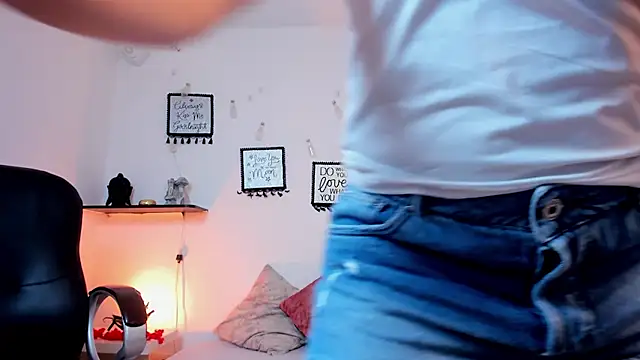 miataylorr1 Adlı Modelin Canlı XXX Sohbeti