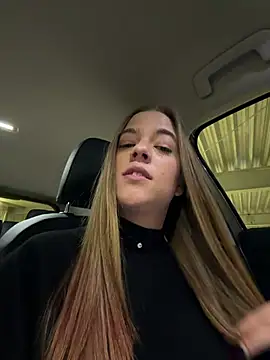 Luna_Lynn Obrolan Langsung XXX