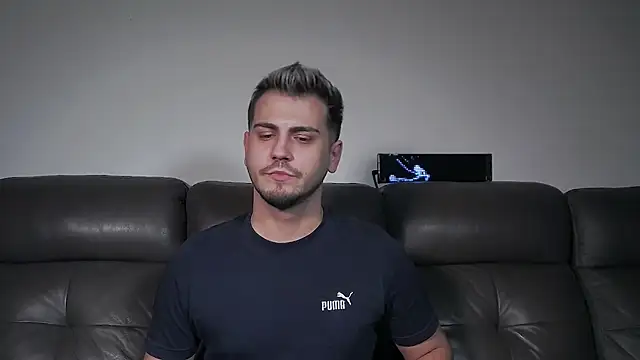 CrazyDom1 Chat XXX live