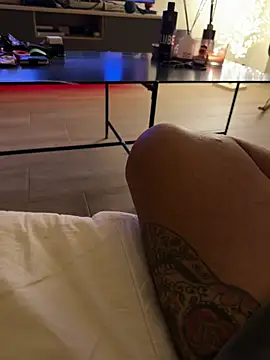 Mike69F Live XXX Chat