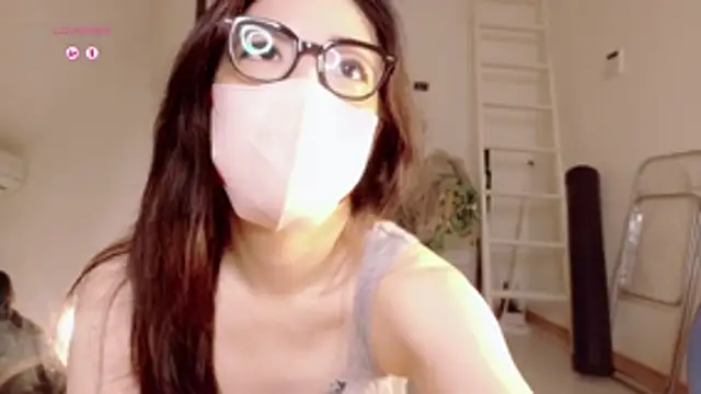 Chatroom XXX en direct de Rin-A-Rise