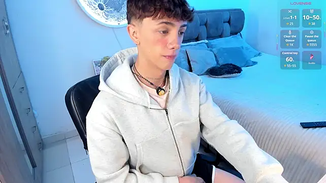 Timothy_ros Adlı Modelin Canlı XXX Sohbeti