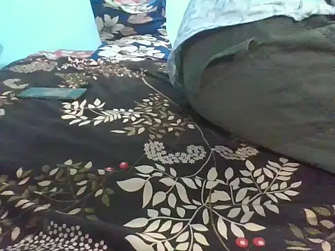 Ishaan_India – Live XXX-chat