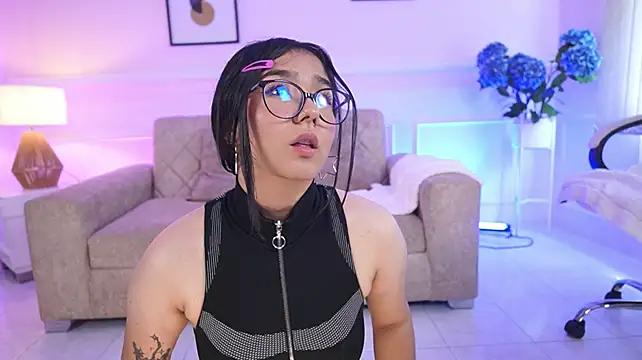 Chat +18 de VioletJoness_ ao vivo