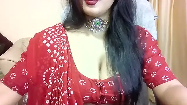 Queenhimanshi's Live XXX Chat