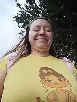 XXX chat uživo modela Hannah-colx