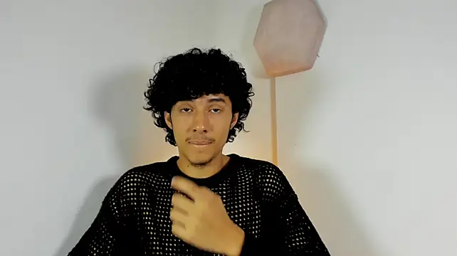 Chat XXX en directo de santi_twink