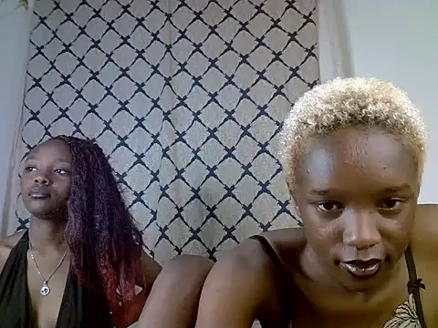 praisePretty Live XXX Chat