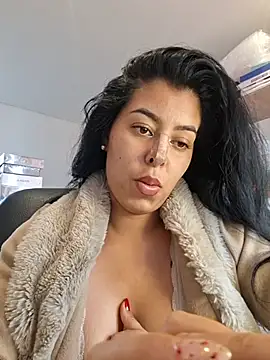 Luianna Chat XXX in diretta