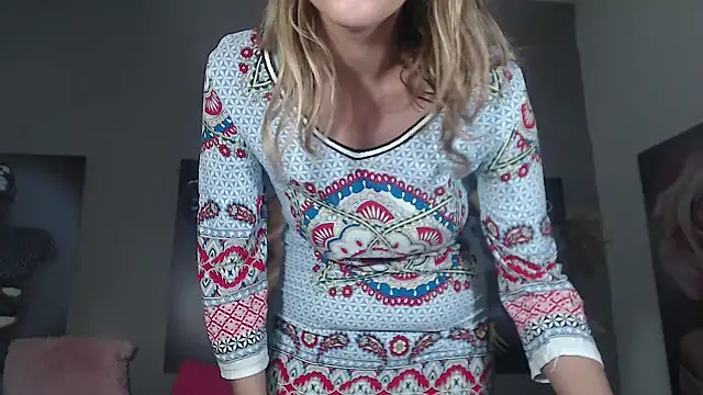 AntonellaBlanc Chat XXX in diretta