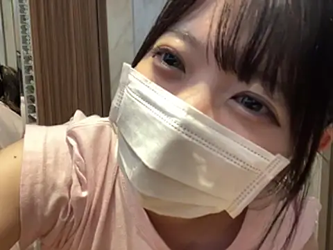 y-u-r-a-33's Webcam Show