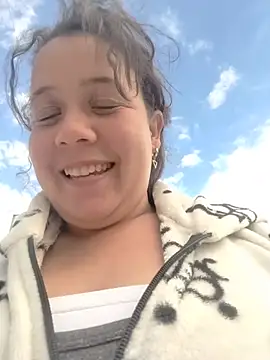 amaia_15 XXX чат на живо