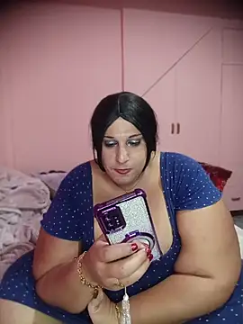Chat XXX en directo de Strongshemail