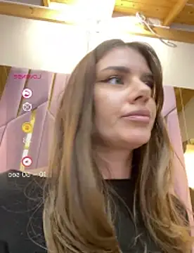 Онлайн чат XXX SophieeCharm