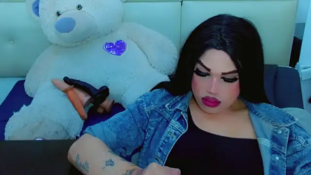NharaBigCock – Live XXX-chat