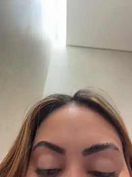 lariic Live XXX-Chat