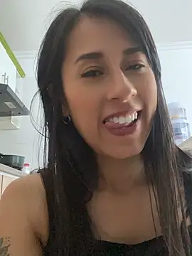 Aria-1212's Live XXX Chat