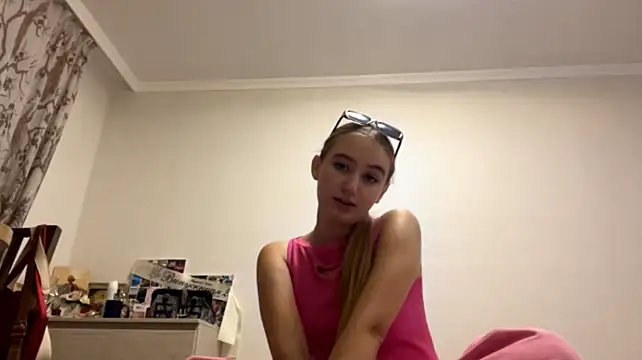 XXX chat uživo modela DarkDxa