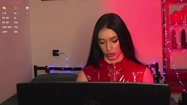دردشة Olivia_Faye الجنسية المباشرة