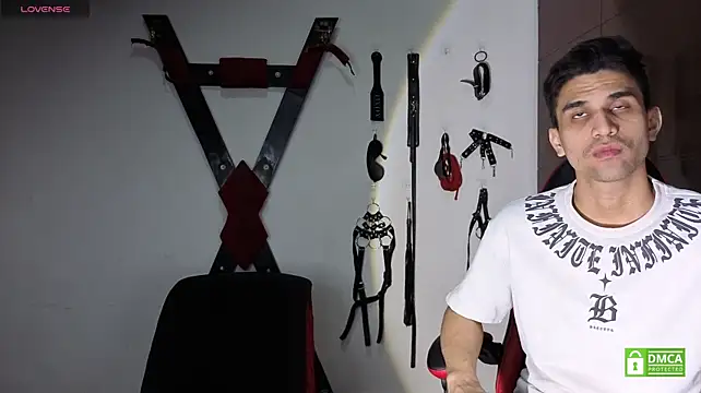 Chatroom XXX en direct de EliteBoysLive