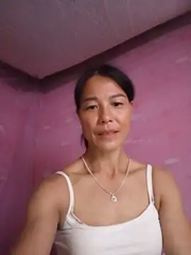 Lily-ly Live XXX Chat