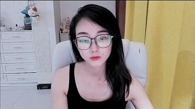 NIAN-ern Live XXX chat