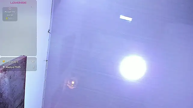 Chat +18 de _Alan_Walker_1 ao vivo