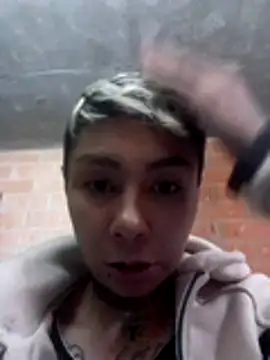 Chat +18 de Exotic_and_Scarlett ao vivo