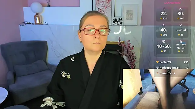 Alexandra_Kind 现场XXX聊天
