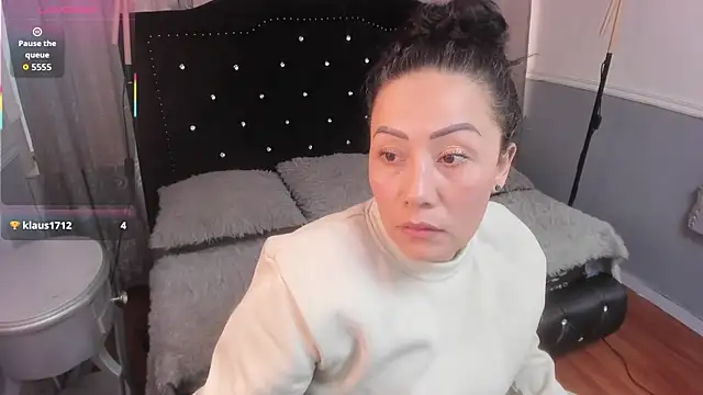 gaby_trent Adlı Modelin Canlı XXX Sohbeti
