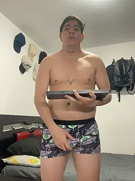 Chat XXX ao vivo de Fozil_Dvice