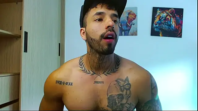 Jacobb_Phoenix Adlı Modelin Canlı XXX Sohbeti